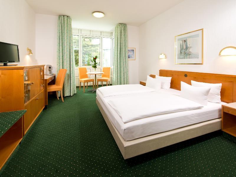 Taste Hotel Кульмбах Экстерьер фото